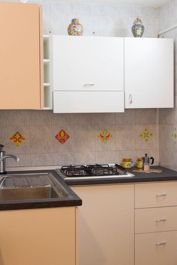 Napoli Centro Apartment A Balcony In The Heart Of เนเปิลส์ ภายนอก รูปภาพ