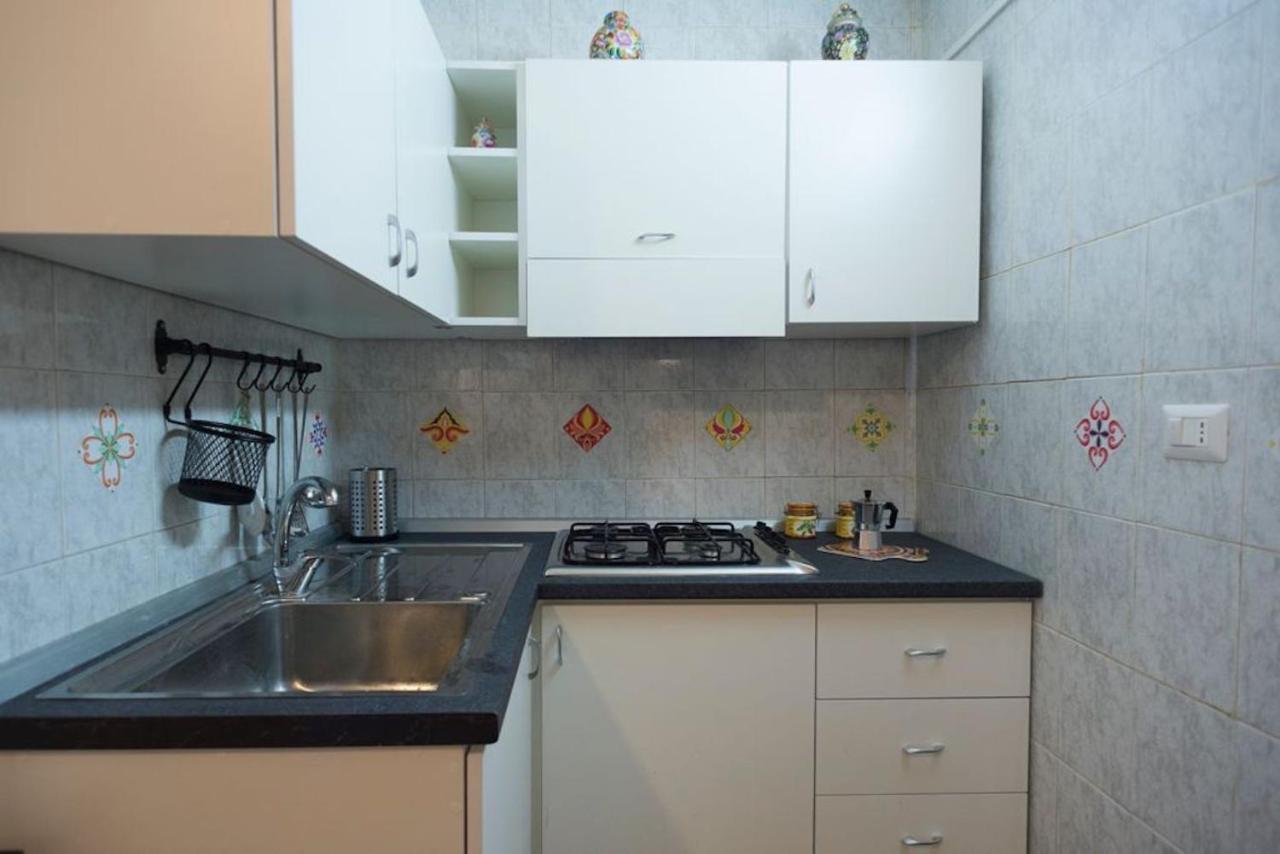 Napoli Centro Apartment A Balcony In The Heart Of เนเปิลส์ ภายนอก รูปภาพ