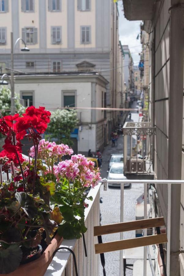 Napoli Centro Apartment A Balcony In The Heart Of เนเปิลส์ ภายนอก รูปภาพ
