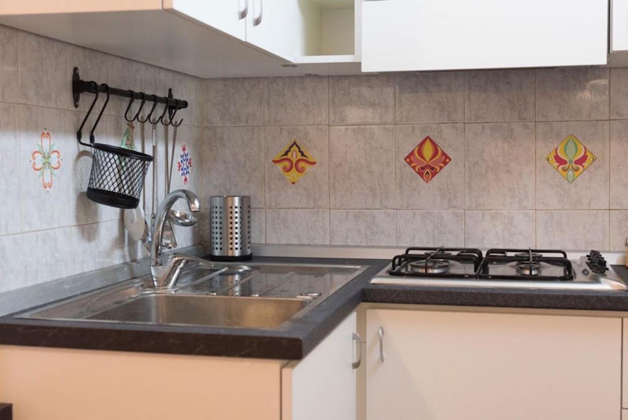 Napoli Centro Apartment A Balcony In The Heart Of เนเปิลส์ ภายนอก รูปภาพ